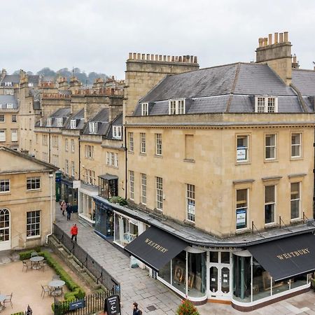Central Bath Near The Circus With Parking Apartment Exterior photo